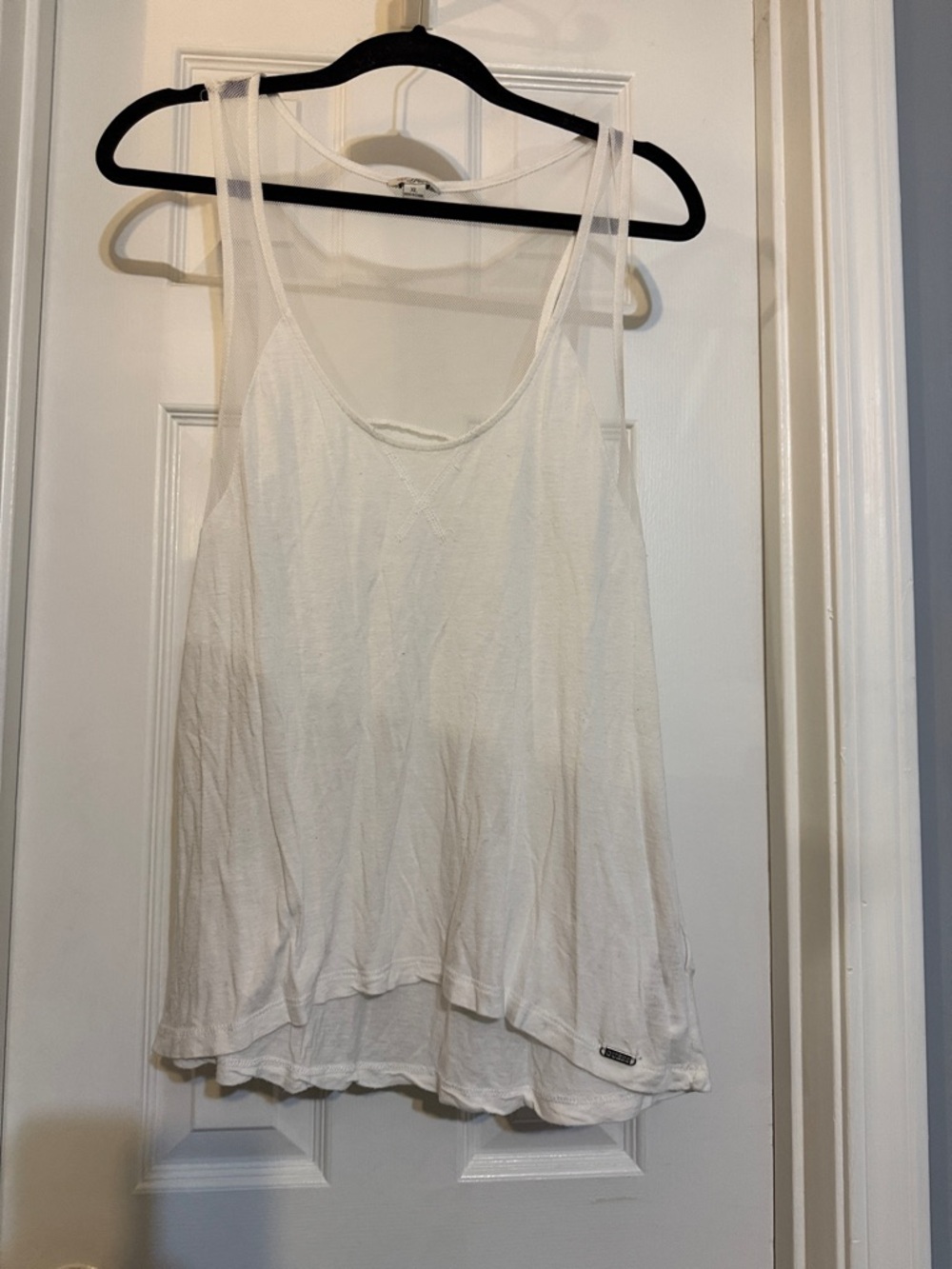 Guess White Scoop Neck Women's Tank Top